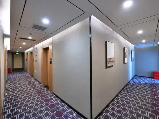 Lano Hotel (Enterprise Headquarters Base Zhenghonghui Store)