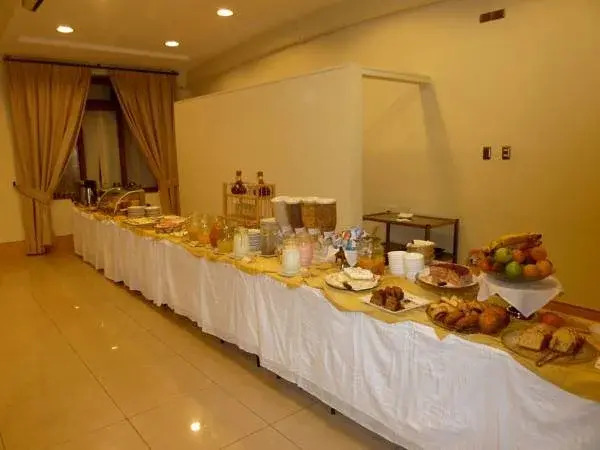 Hotel Francisco De Aguirre