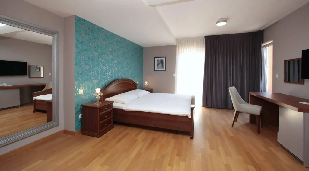 Minerva Hotel