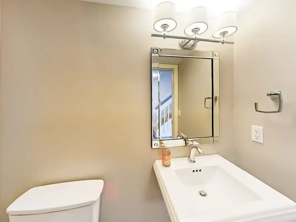 Lighthouse Lane Cutter Court Villa Apt 965 2 Bedrooms 2.5 Bathrooms Vi