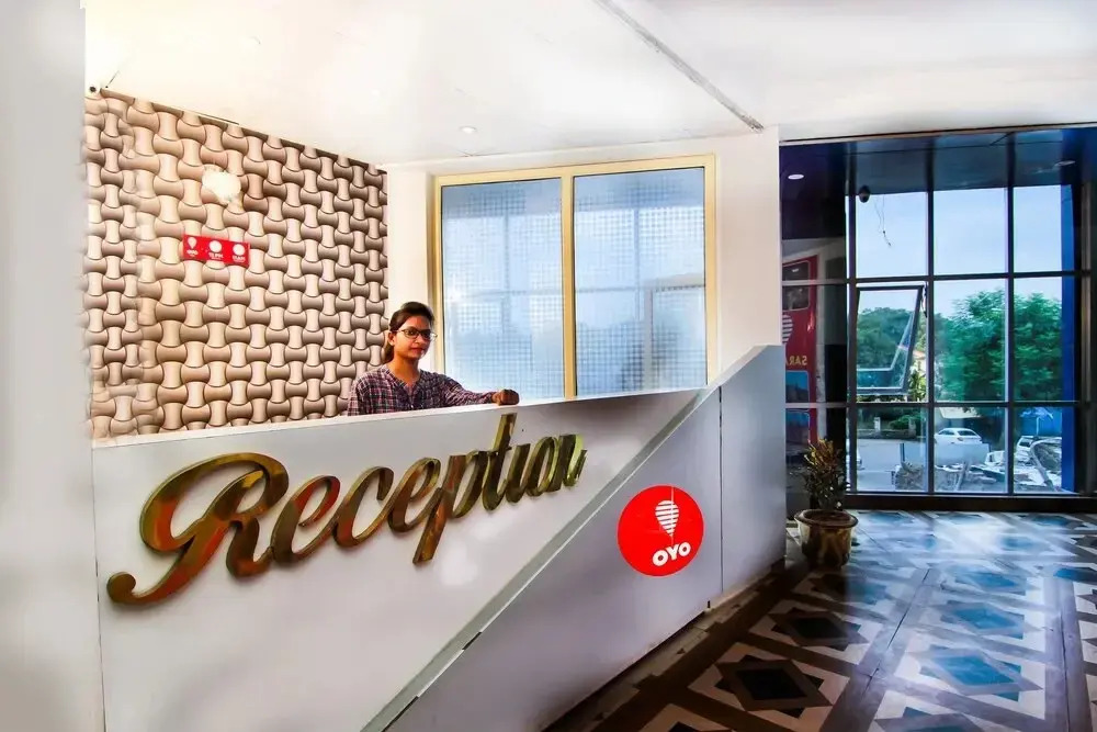 FabHotel Sara Residency