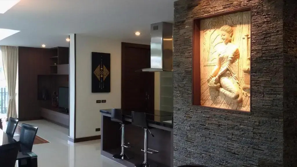 Karon Suite Apartment