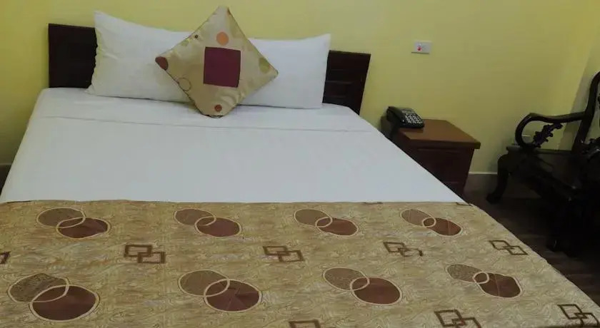 Lemon Hotel