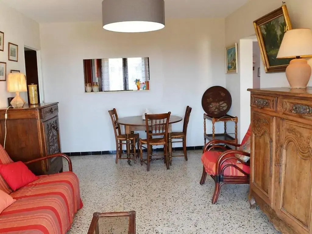 Appartement Bormes-les-Mimosas, 4 pièces, 6 personnes - FR-1-251-209