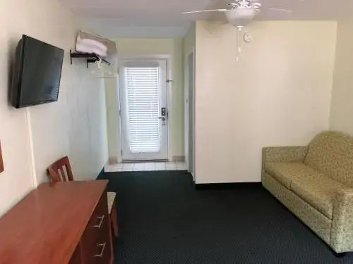 Biscayne Family Resort