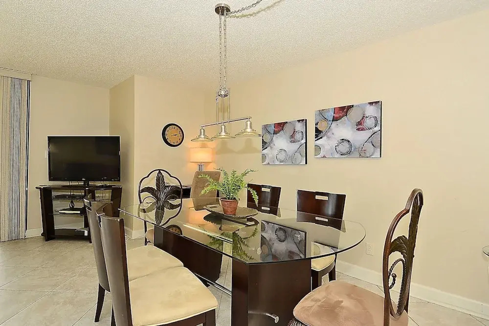 Trillium 1A South Corner/amazing Remodel/stunning View!
