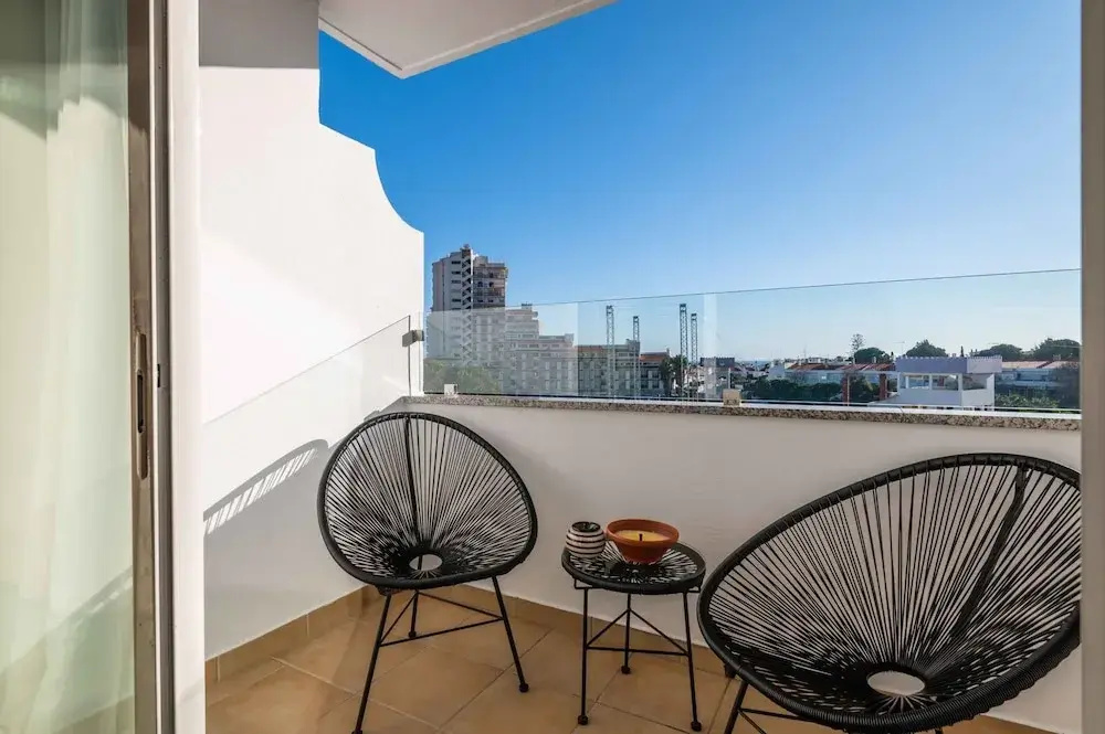 Montechoro Sea View 3 Bedroom Apartment