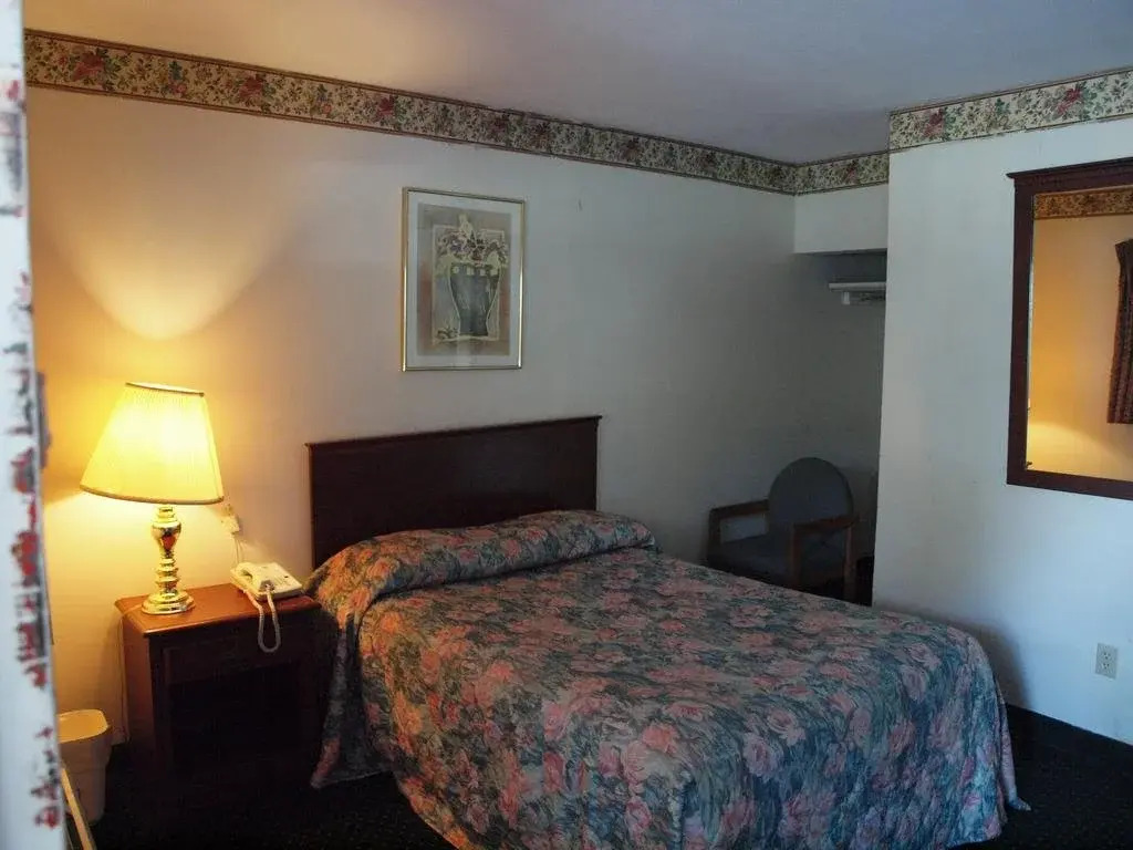 Hilltop Inn