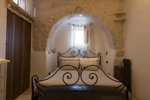 Trulli Angela