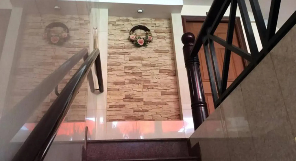 Kim 2 Hotel