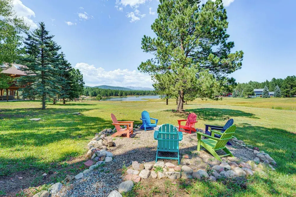 Monte Verde Lake Access & Views: Spacious Retreat!