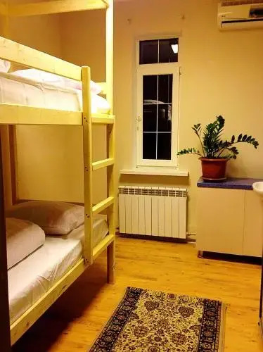 Hostel Arzy