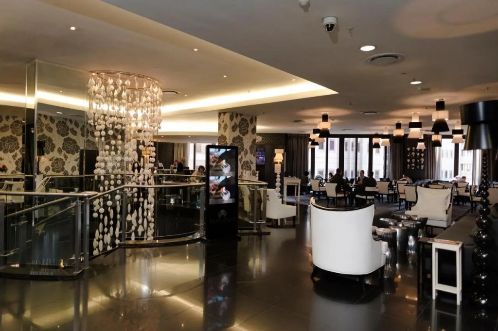 DAVINCI Suites