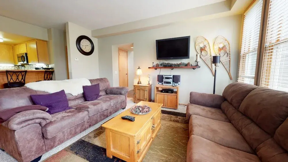 Snowcreek #859 2 Bedroom Condo