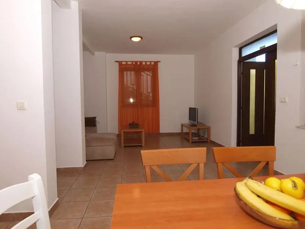 Apartment Emil 769