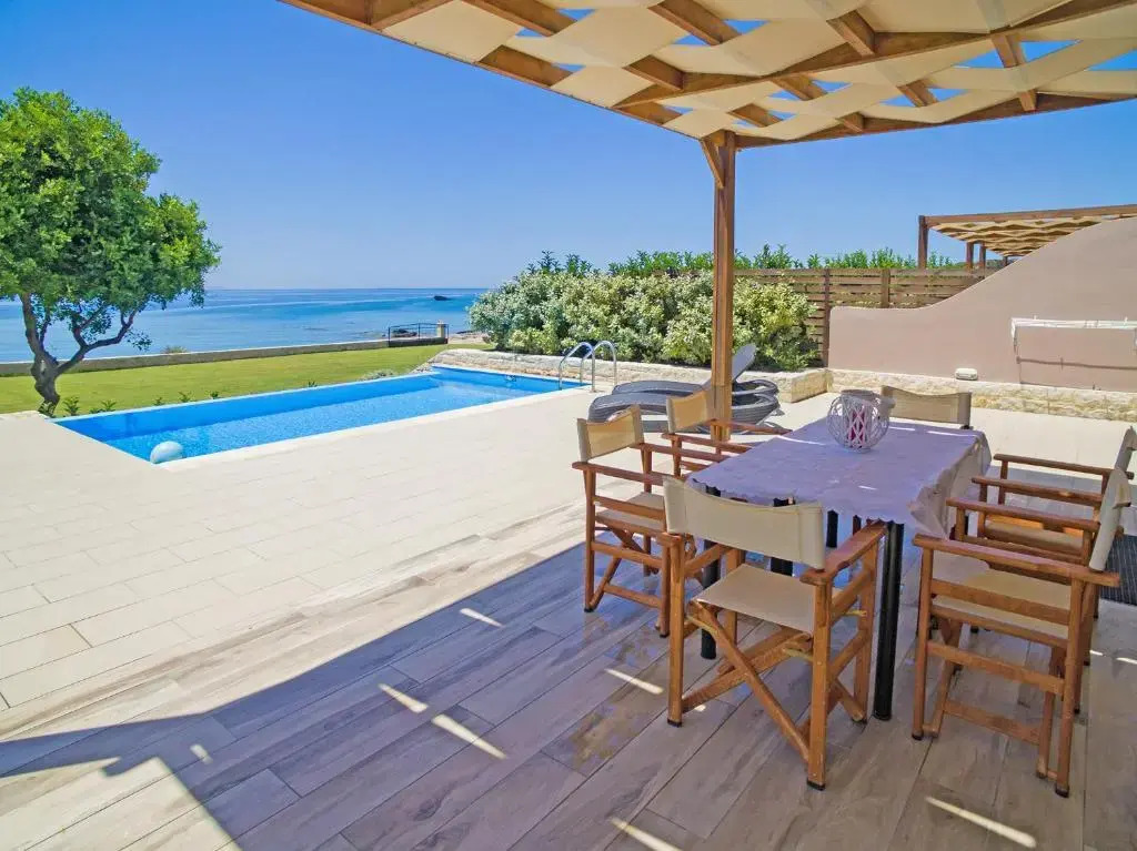 Mary Beach villas