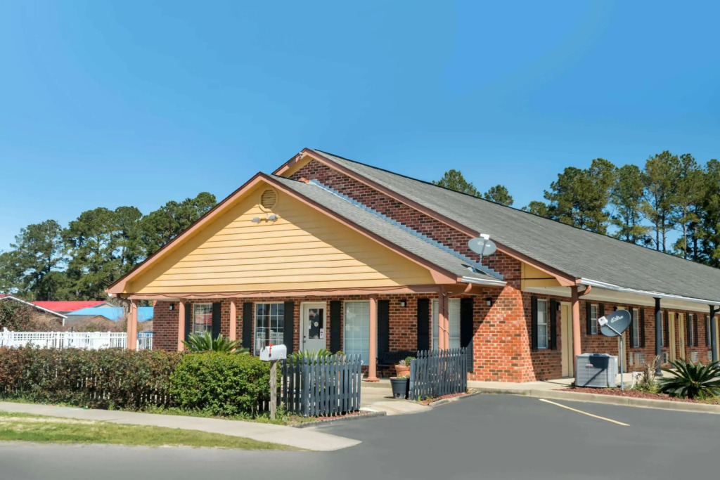 Travelodge by Wyndham Santee