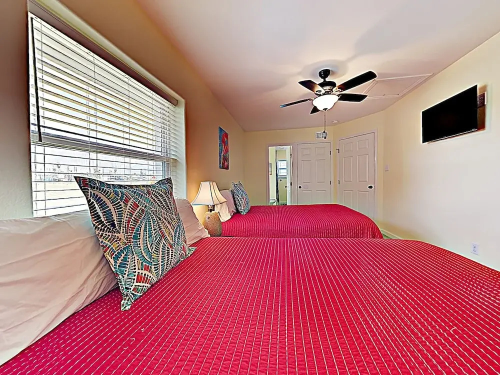 48 Sea Isle Village - One Bedroom Bungalow