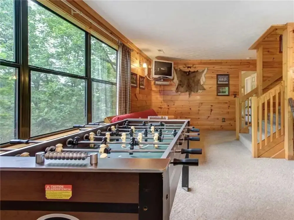Great Expectations, 3 Bedrooms, Fireplace, Pool Table, Hot Tub, Sleeps 10