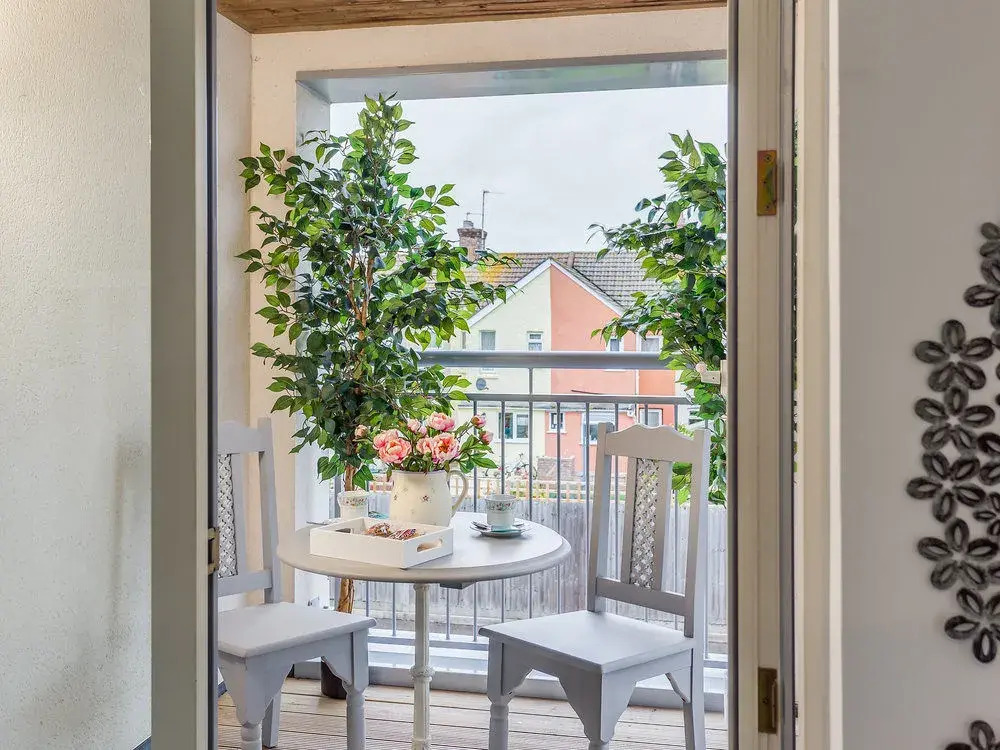 Quay Holidays - Harbour Reach