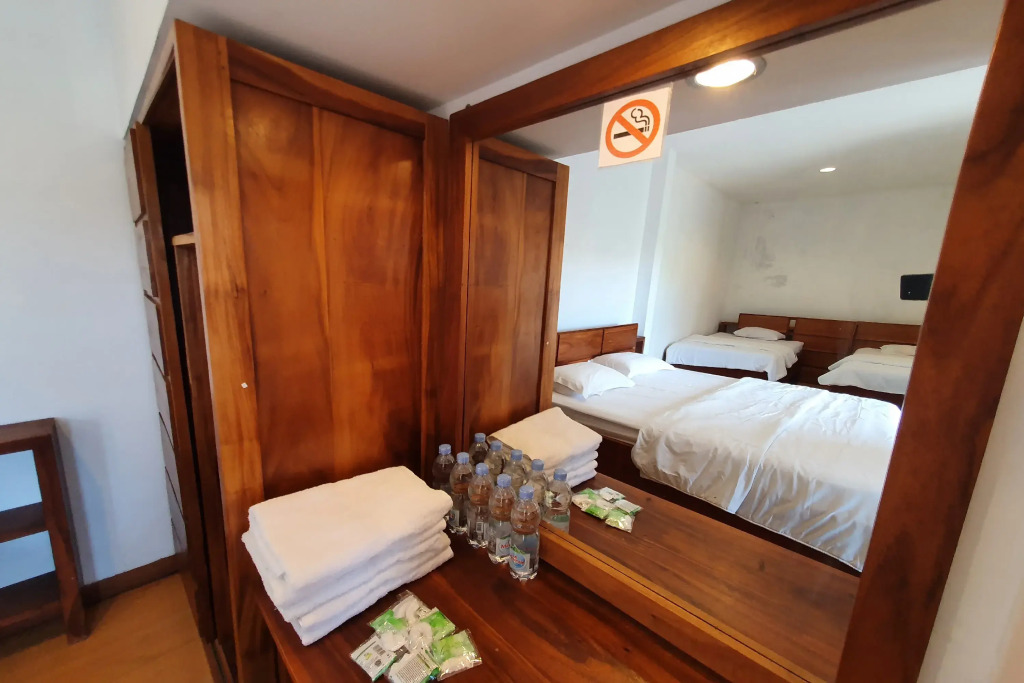 Rumah Eyang Tardjo Syariah Mitra RedDoorz