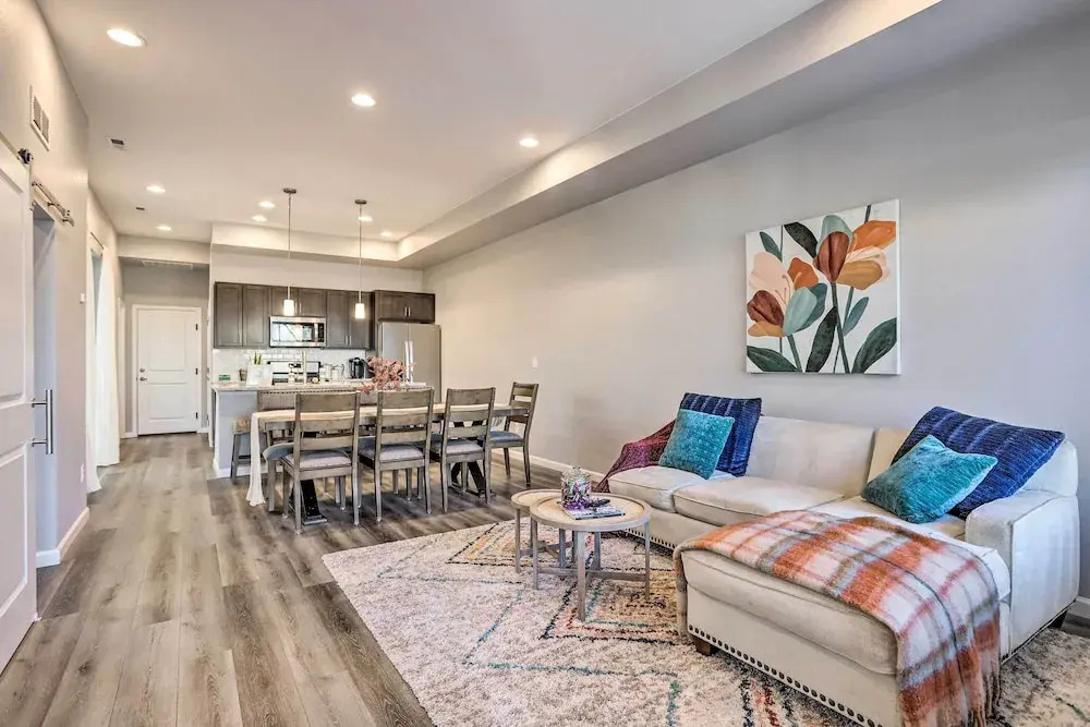 Cozy Abode w/ Patio ~ 7 Mi to Dtwn Denver