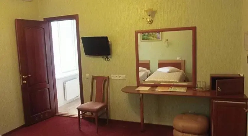 Grand Christer Hotel