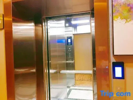 Junyi Chain Hotel (Wuxi Yixing Xushe Town Government)