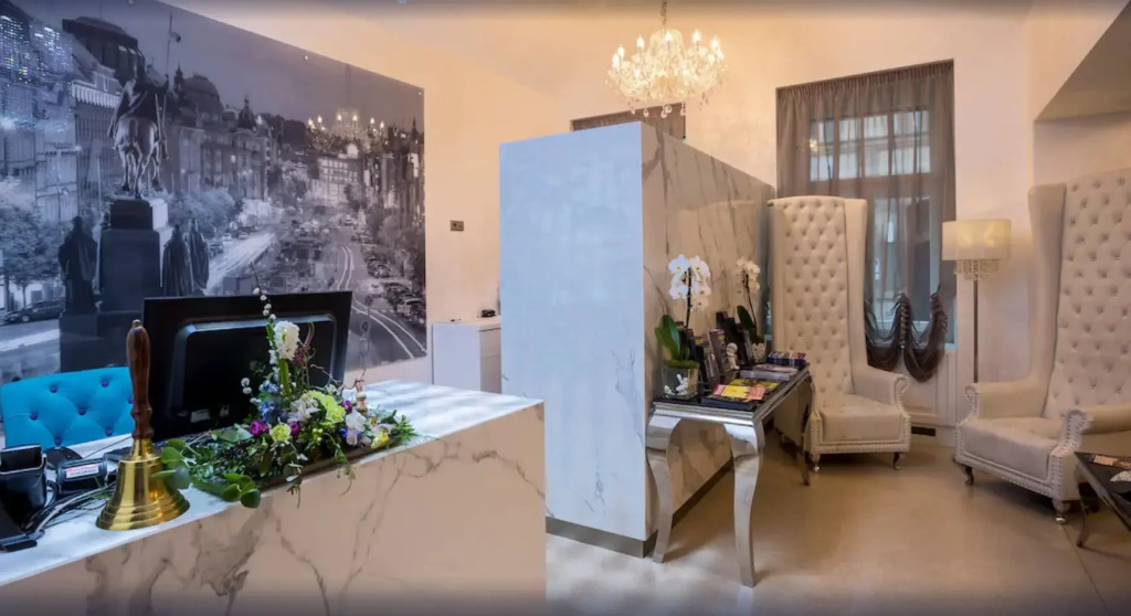 Wenceslas Hotel & Apartments