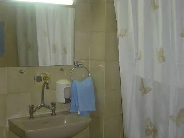 Layiotis Hotel