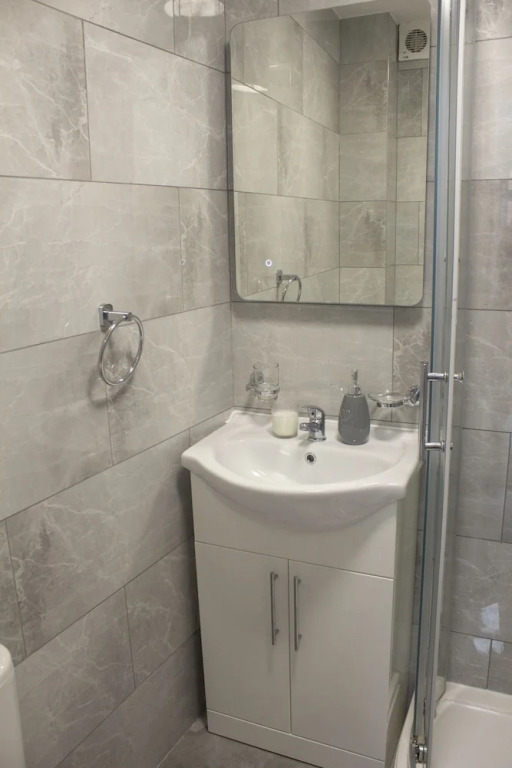 Charming Accommodation Close to Birmingham