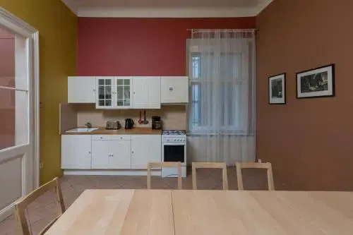 Apartment U Jindrisske Veze
