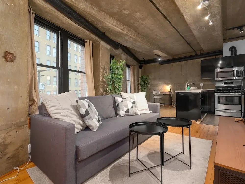 Sterling Suites - Gastown