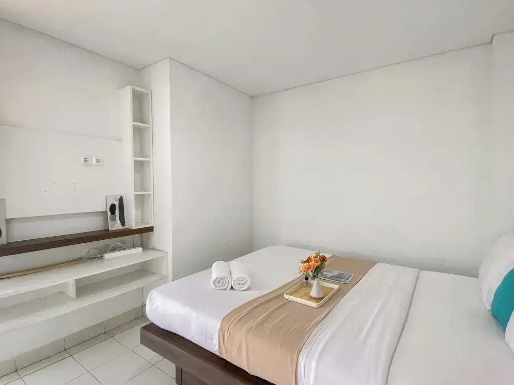 Good Place and Restful 2BR at Patraland Urbano Apartment