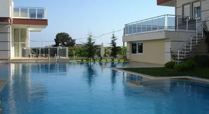 Side Villa