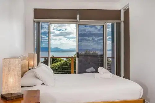 Byron Bay Accom 13 Brownell Drive Wategos Beach - Beach House