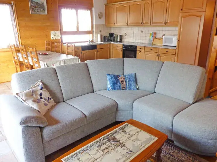 Apartment Heida A 4 by Interhome