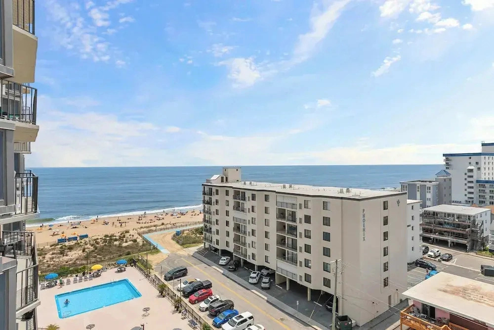 Stunning Condo Oceanview