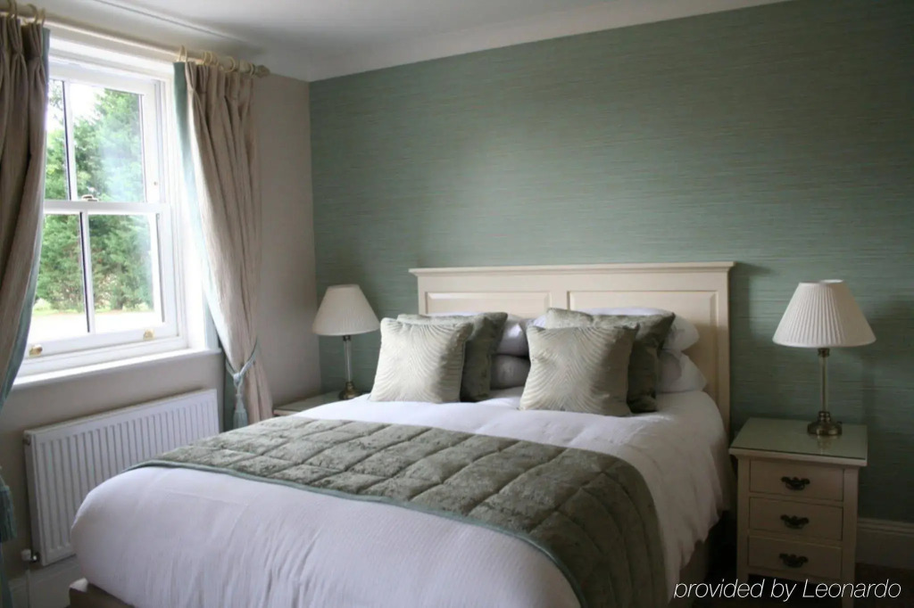 Bartley Lodge Hotel