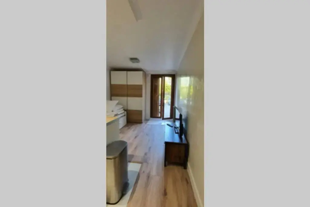 Rambouillet, Studio, Proche Gare Et Chateau