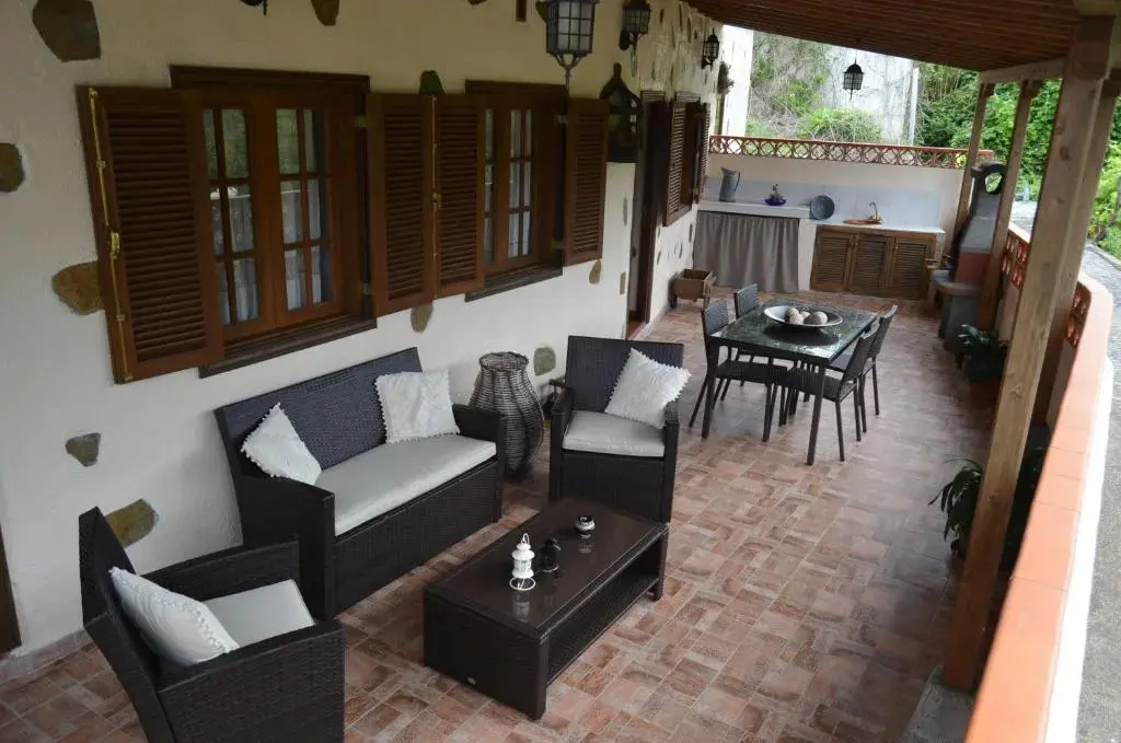 Rural House Mercedes-Solarium & Nature Views