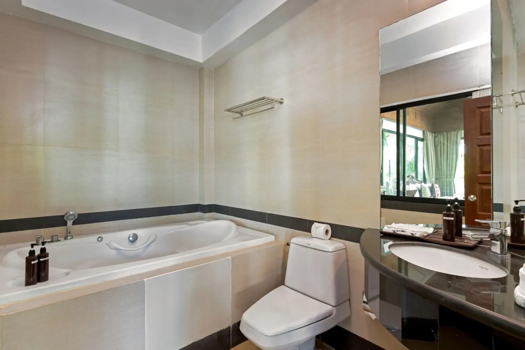 Racha Island Resort