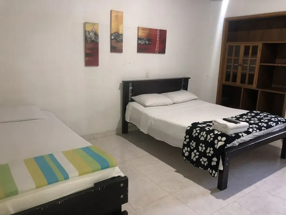 Memphis Hostal - Hostel