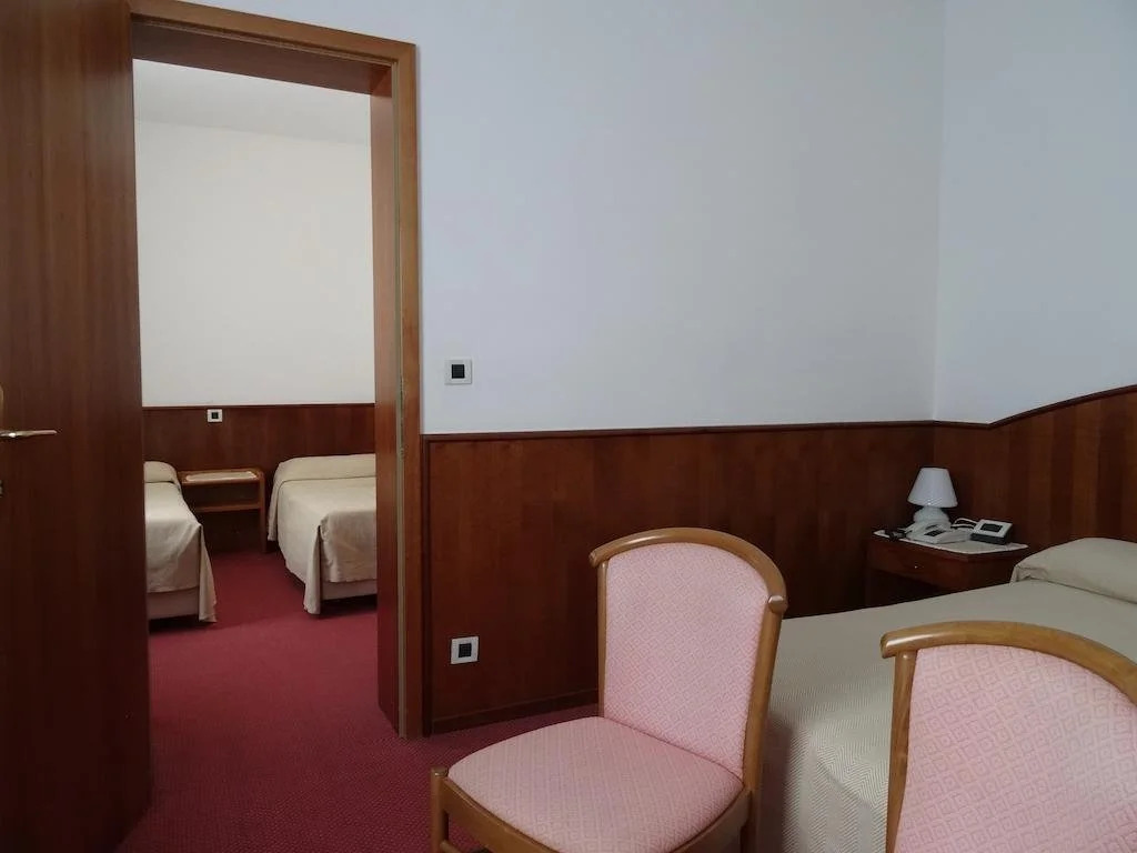 Hotel Roma