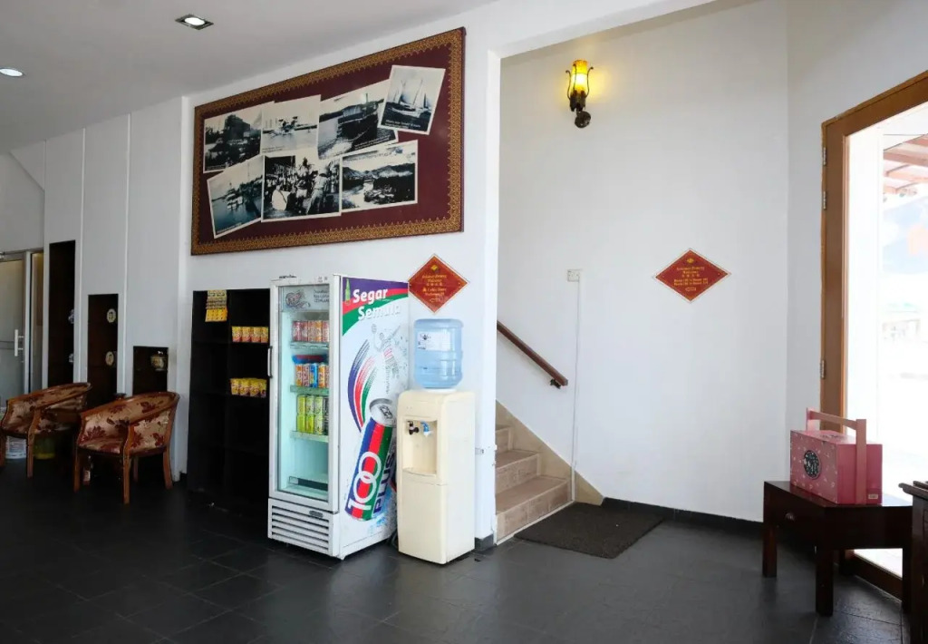 Grand City Hotel I By OYO Rooms