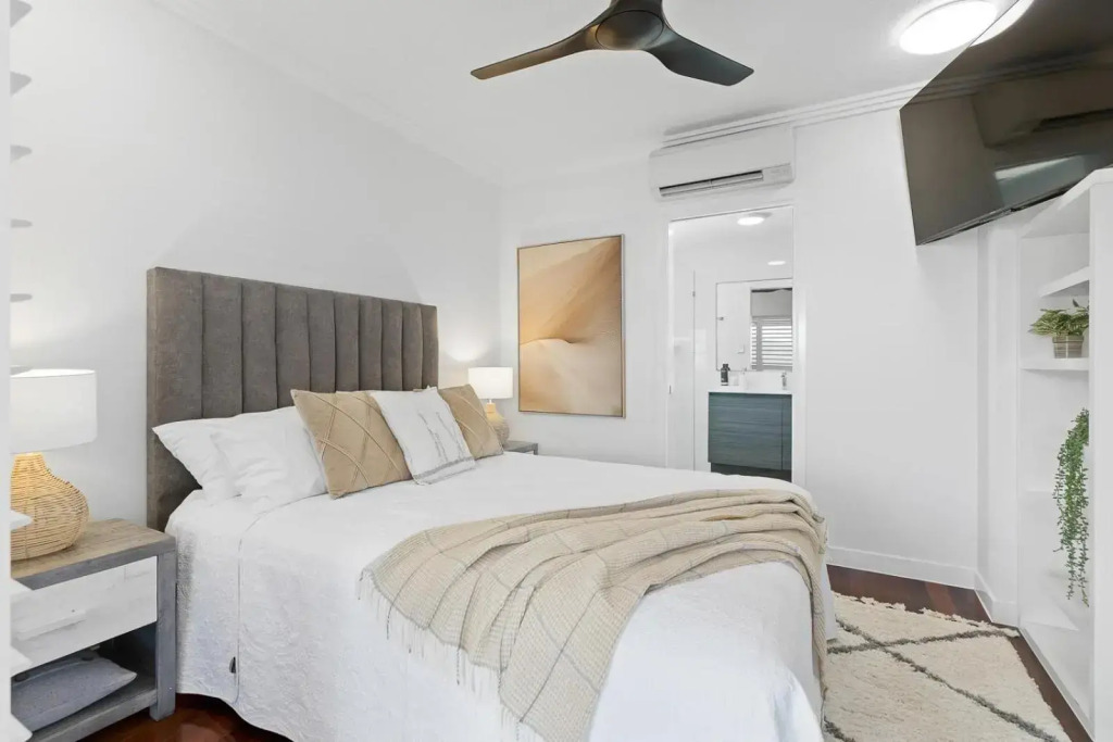 Stunning Costal 3 Bedroom Apartment In Cairns Cbd
