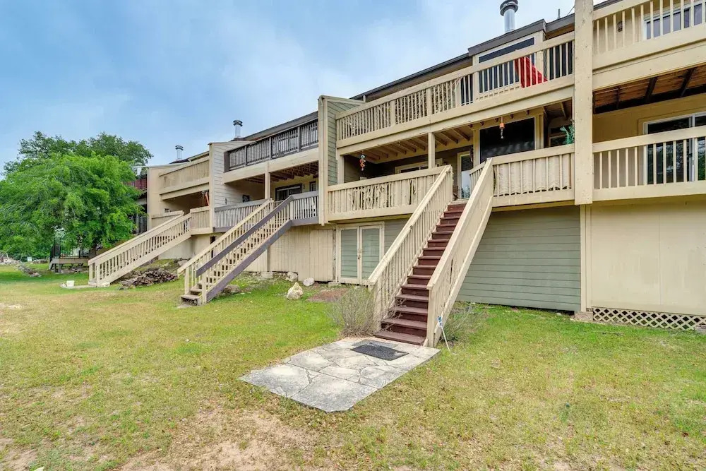 Lago Vista Golf Getaway w/ Decks + Pool Access!