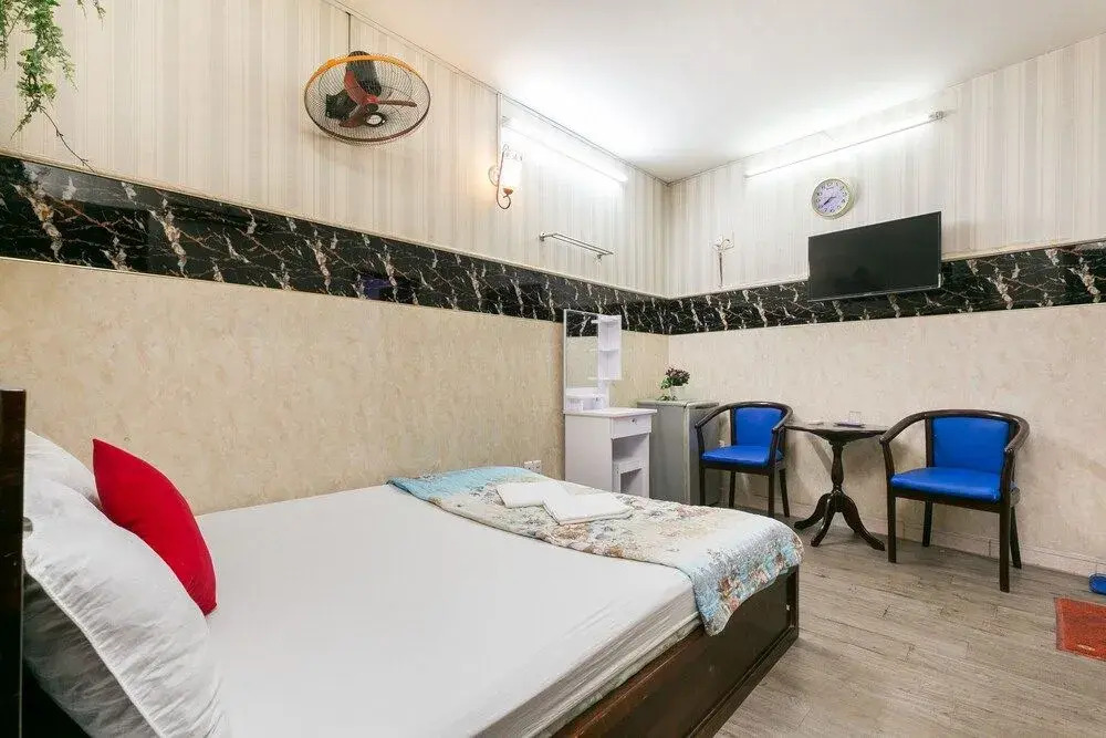 OYO 885 Ngoc Thinh Hotel