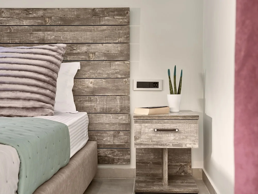 Savvas Luxury Suites
