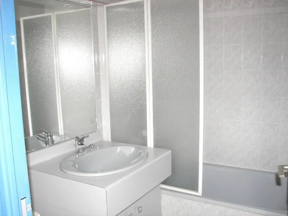 Apartment With 2 Bedrooms in Sainte-marie-la-mer, With Furnished Terrace - 30 m From the Beach